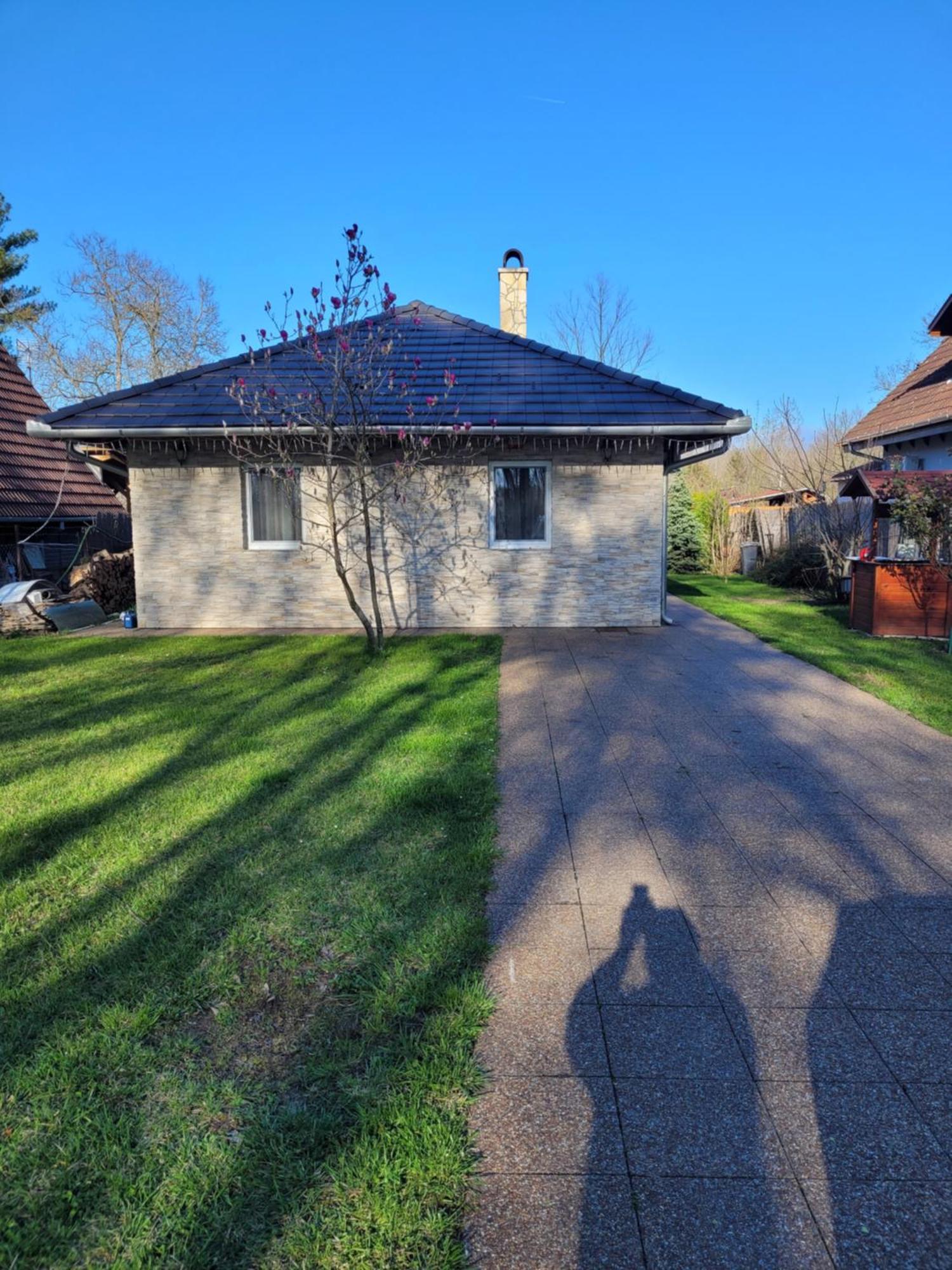 Beni Nyaralo Apartment Bekesszentandras Luaran gambar